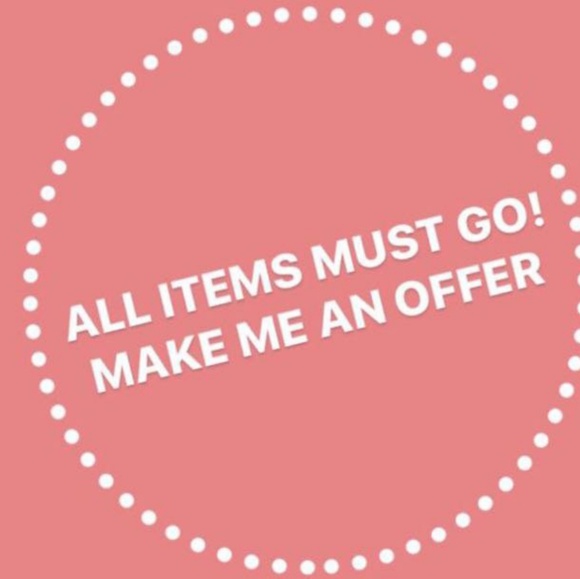 MAKE AN OFFER! - Picture 1 of 1